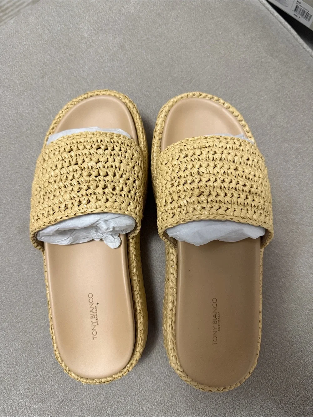Tony Bianco Cream and Black Logo Shoe Box